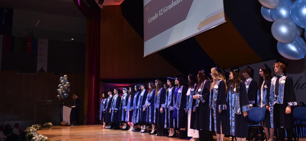 MEFIS İstanbul Grade 8 & 12 Graduation Ceremony (6)