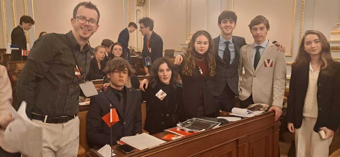 MEFIS İstanbul Model United Parliament in Prague