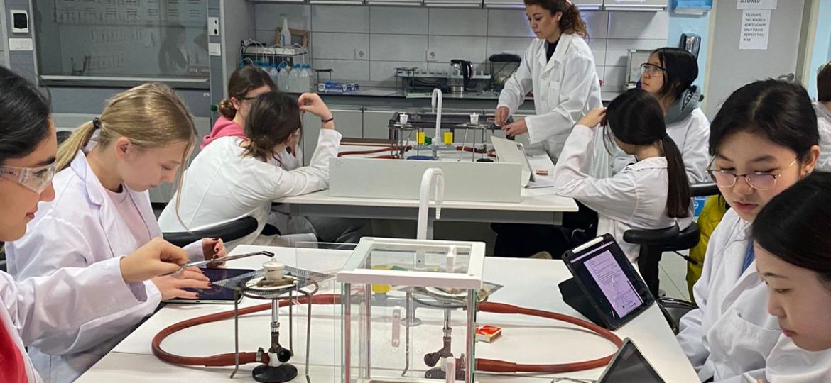 Science Lab Studies