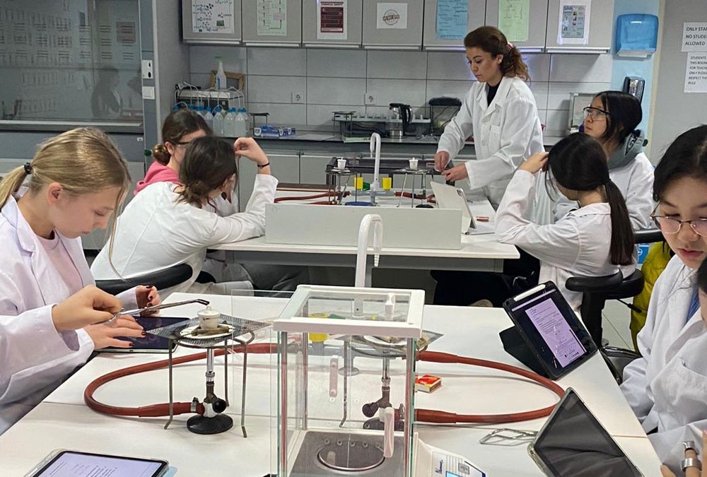 Science Lab Studies
