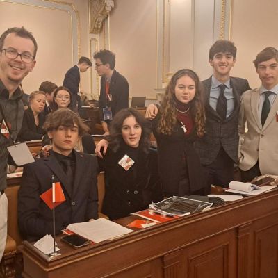 MEFIS İstanbul Model United Parliament in Prague