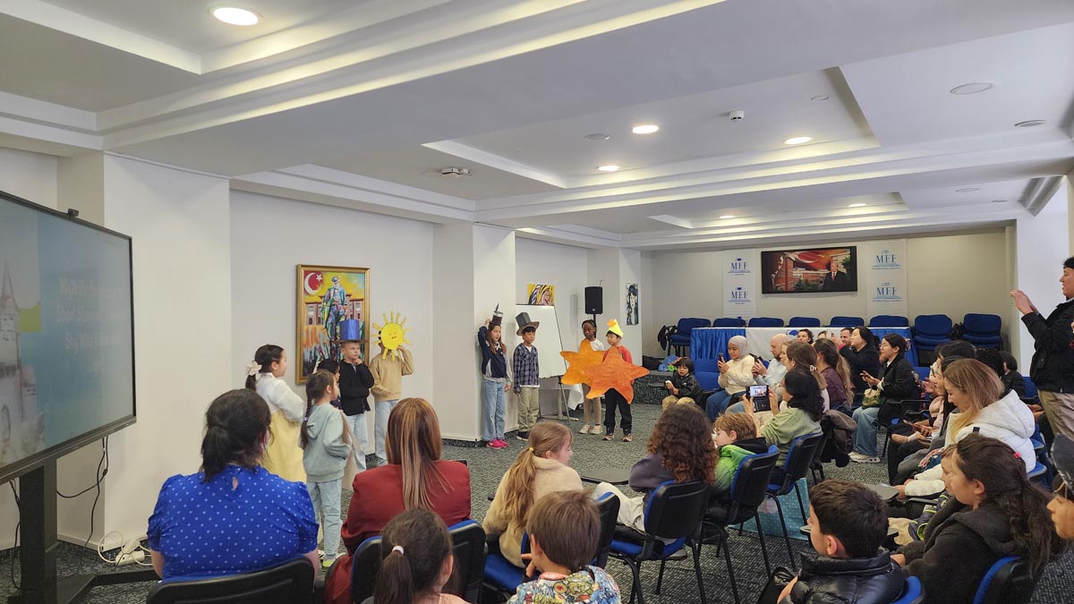 Sharing Stories Cultures and Creativity (1)